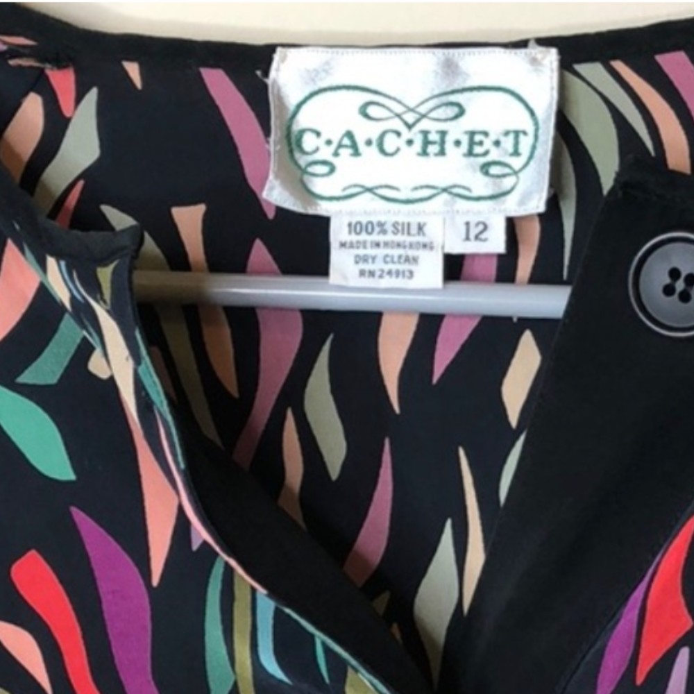 Cachet clothing tag. Approximate date: 1990s.