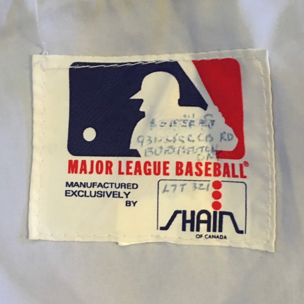 Major League Baseball clothing label 1990s